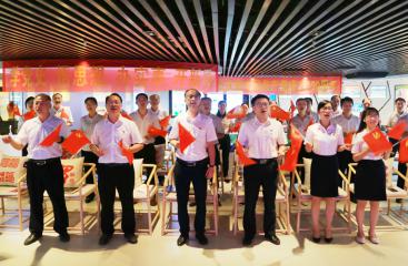 【感黨恩 跟黨走】南寧糖業舉辦“唱紅歌、學黨史、觀電影、談感想”主題黨日活動
